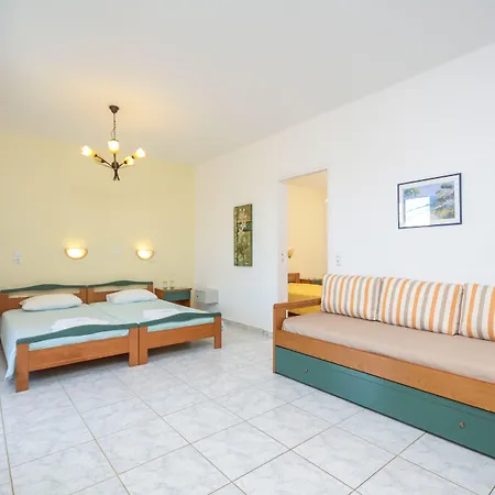 Sunny 公寓式酒店 Naxos City