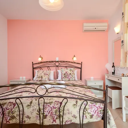 公寓式酒店 Sunny Naxos City