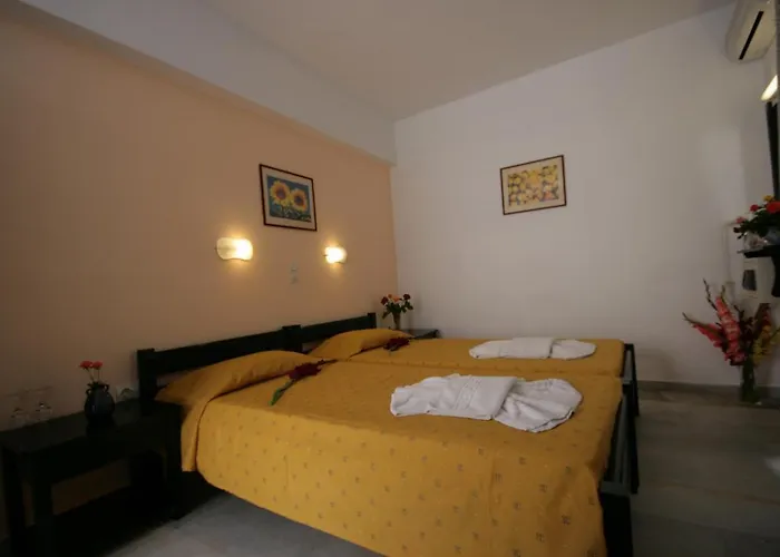 Sunny Apart Otel Naxos City